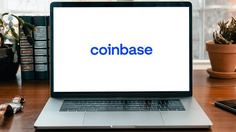 Coinbase logo on a laptop computer (Piggybank/Unsplash)